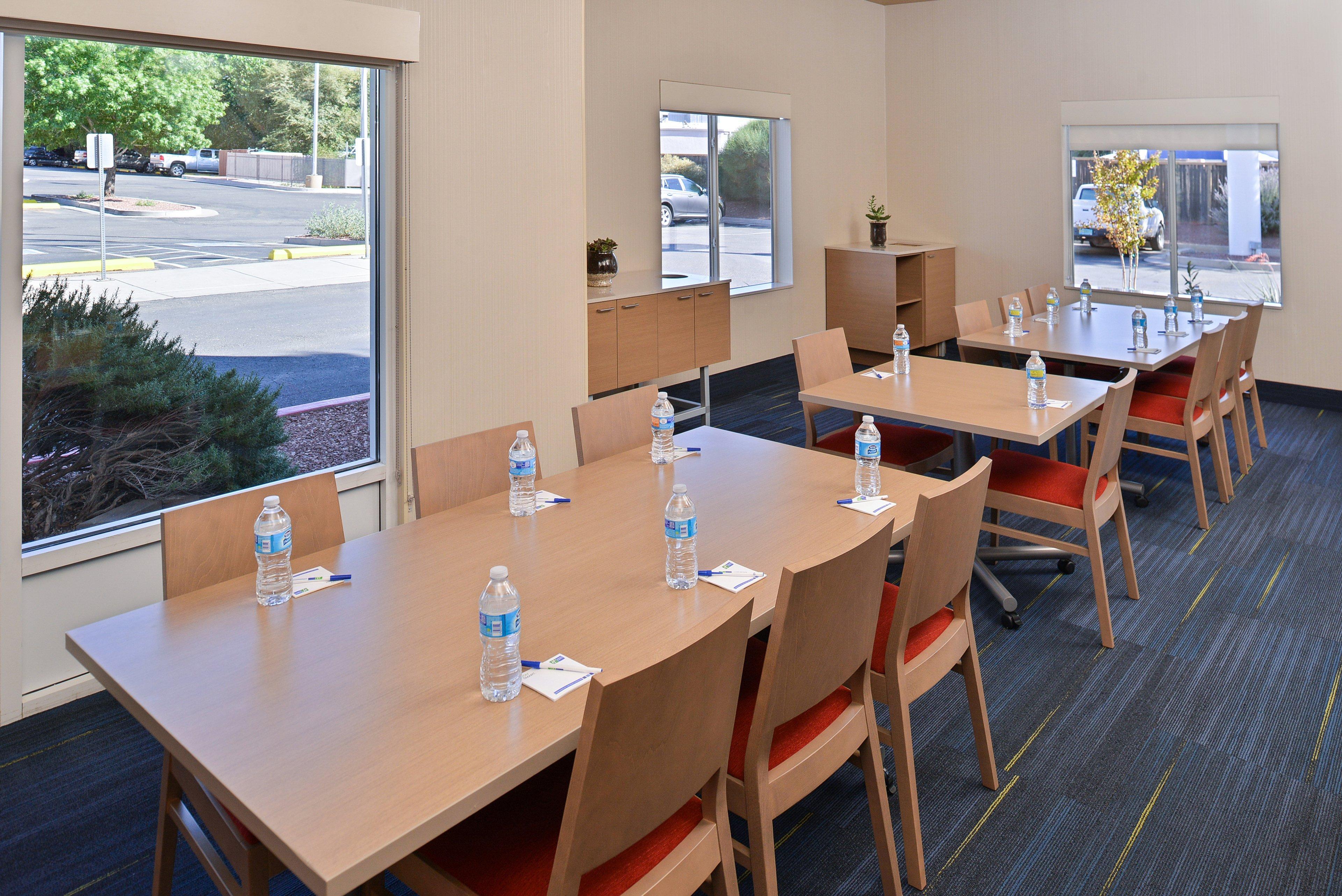 Holiday Inn Express Albuquerque N - Bernalillo By Ihg Exterior photo